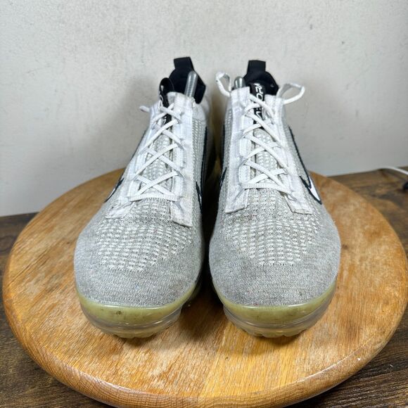 Nike Air VaporMax 2021 Flyknit  Sneaker Shoe Men's Size 10 Multicolor DH4084-100 - Picture 2 of 8